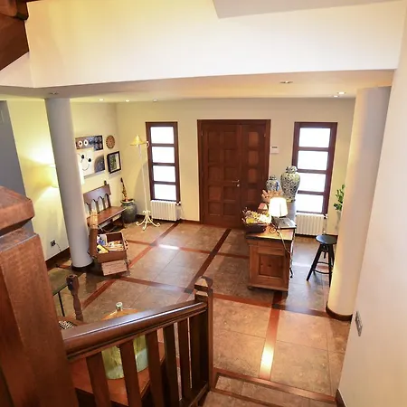 Hotel Reina Adosinda