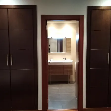 Hotel Reina Adosinda