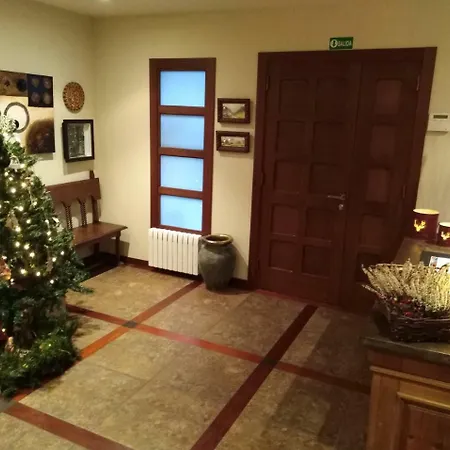 Otel Reina Adosinda Pravia