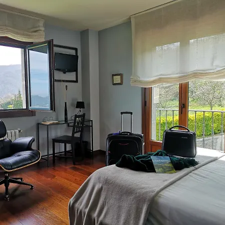 Reina Adosinda Otel Pravia