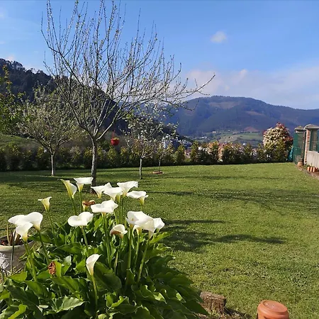 Reina Adosinda Szálloda Pravia