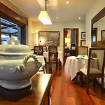 Hotel Reina Adosinda 2*