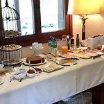 Hotel Reina Adosinda