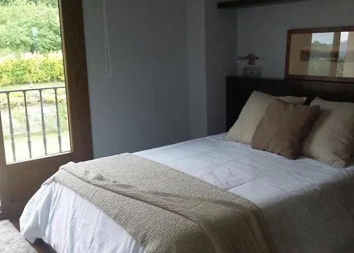 Reina Adosinda 2* Pravia