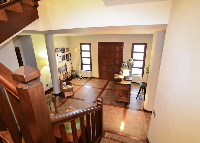 Hotel Reina Adosinda