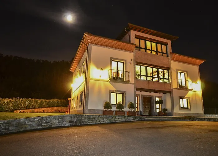 Reina Adosinda Hotel 2*