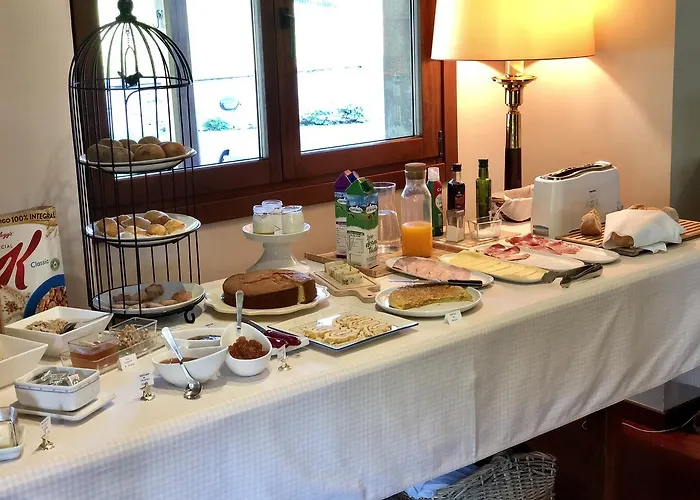 Hotel Reina Adosinda