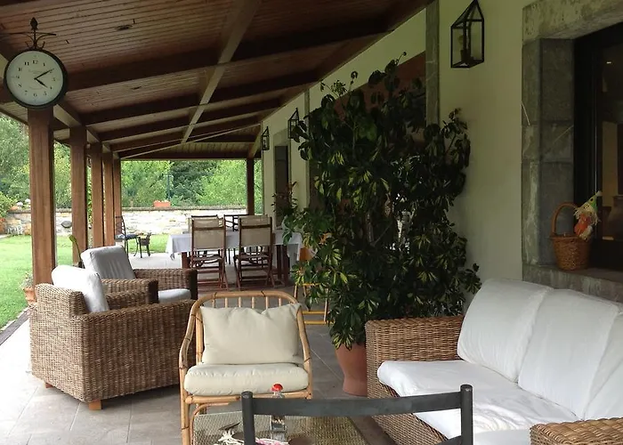 Reina Adosinda Hotel 2*