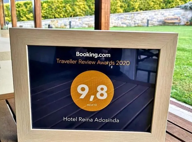 Reina Adosinda Hotel 2*