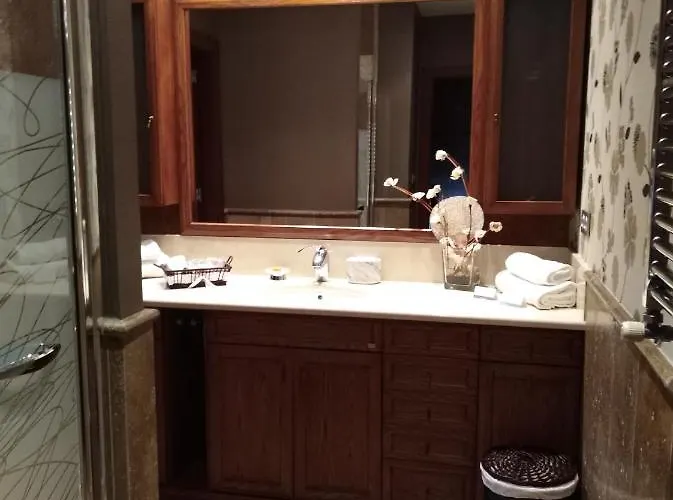 Hotel Reina Adosinda Pravia